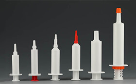 Plastic syringe avoids drug potenital pollution