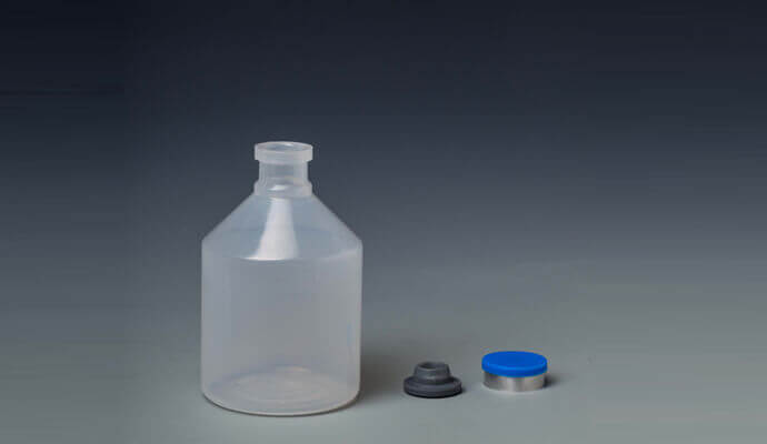 Polypropylene bottle for veterinary liquid vaccine
