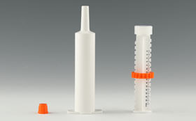 Choose high-quality equine syringes like this