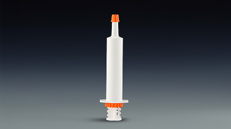 Viewing the use of cbd paste syringe from the needle tube