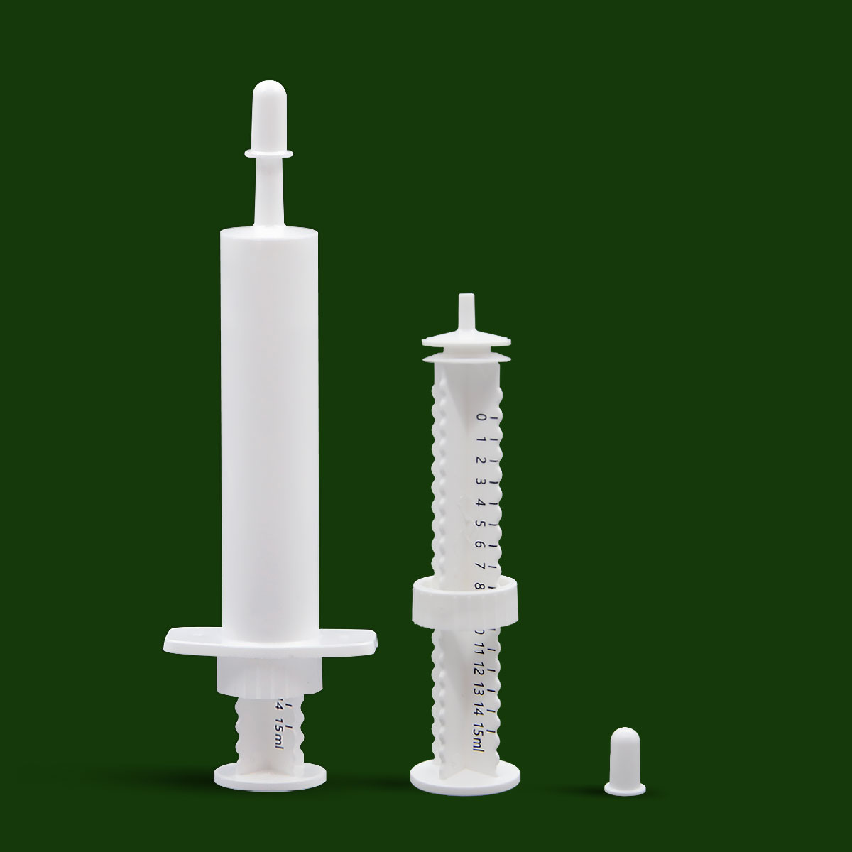 Two advantages of pet nutrition cream syringe