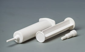 Cockroach bait syringe appliaction